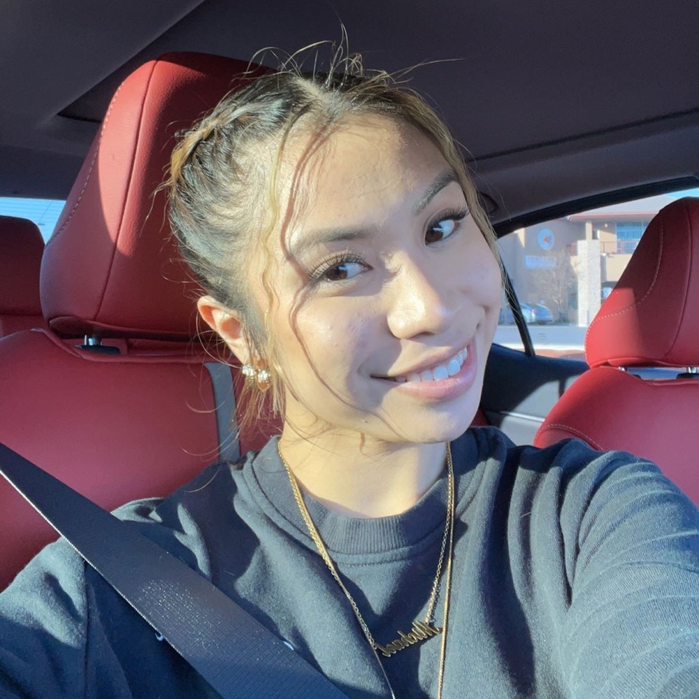 Meet your Posher, Angelica